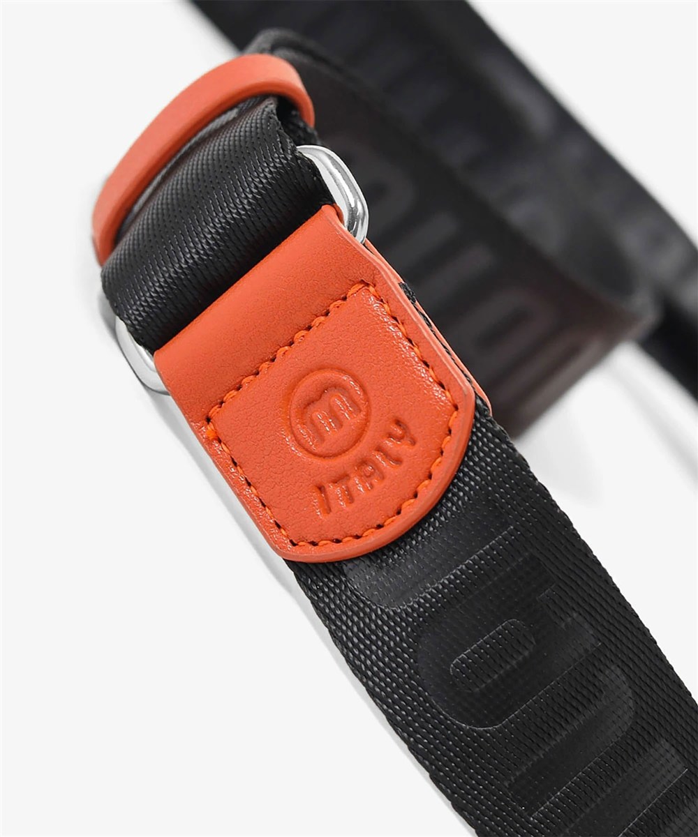 ミラ・ミラン オット ミニショルダーバッグ