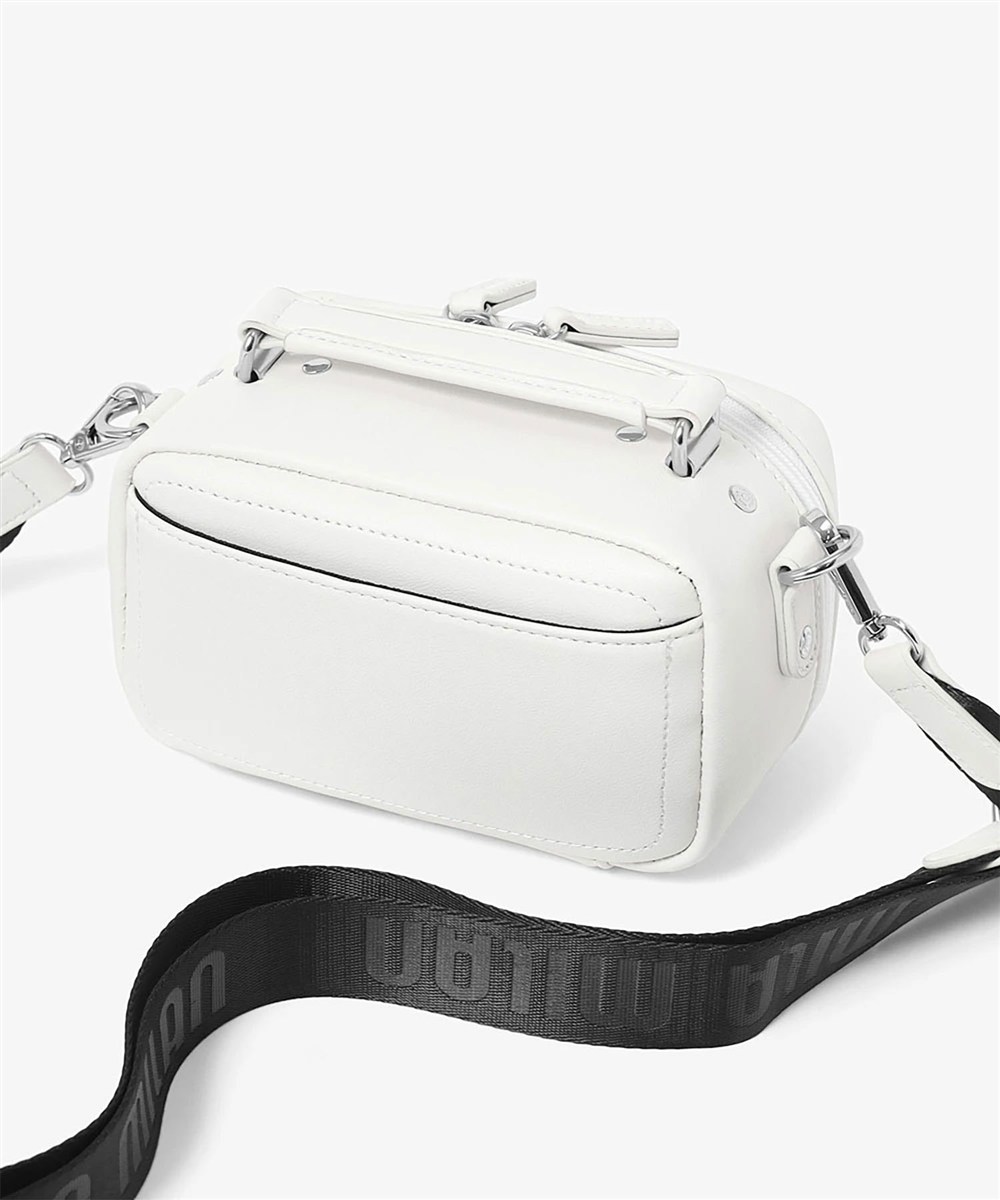 ミラ・ミラン オット ミニショルダーバッグ