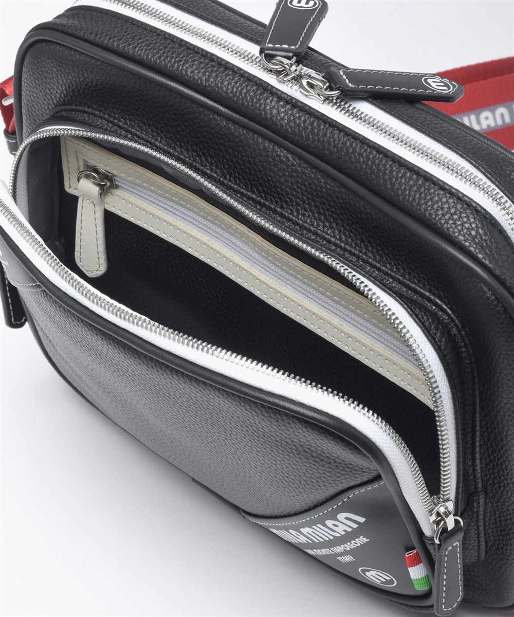 ミラ・ミラン トラスト ショルダーバッグ