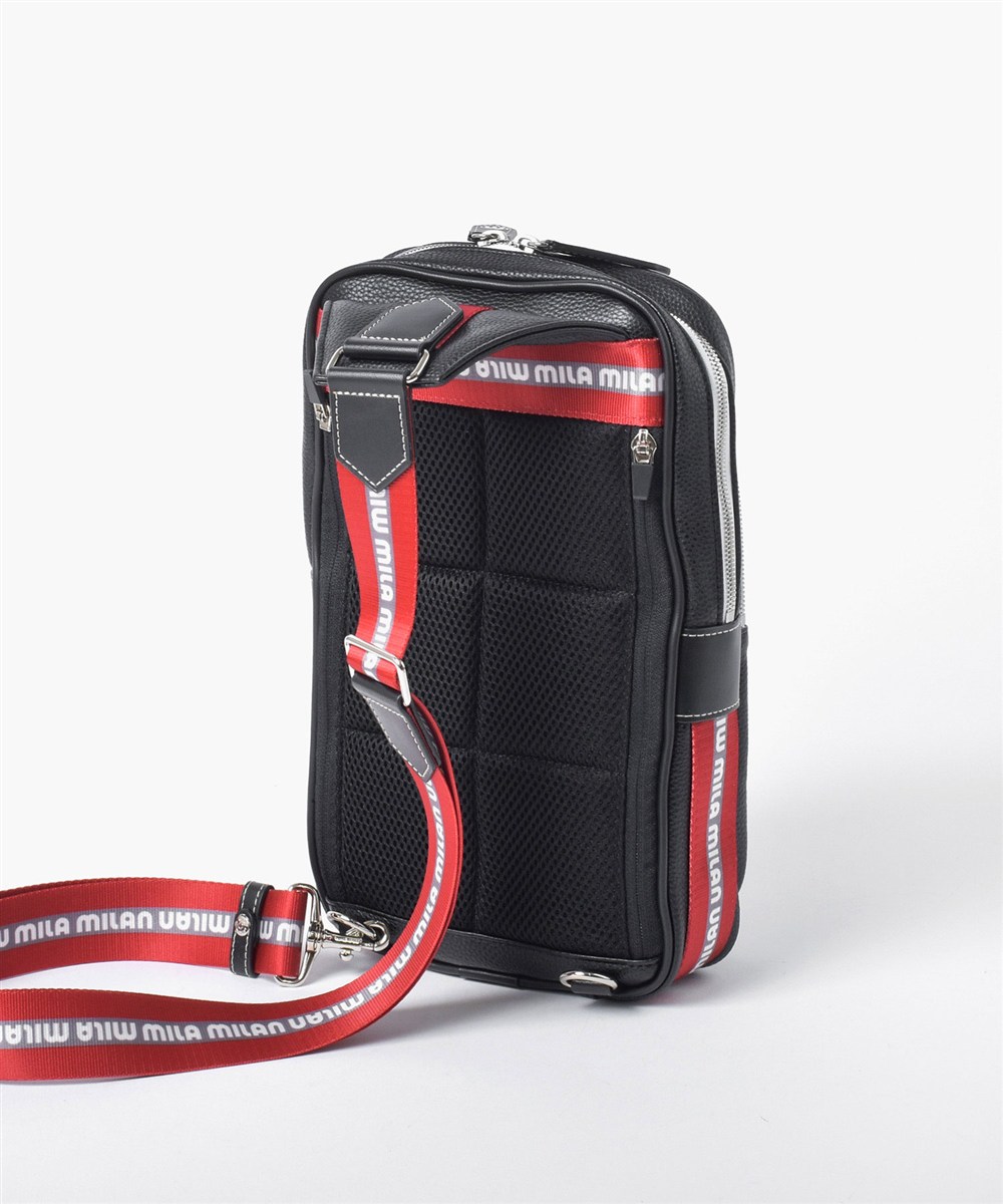 ミラ・ミラン トラスト ワンショルダーバッグ