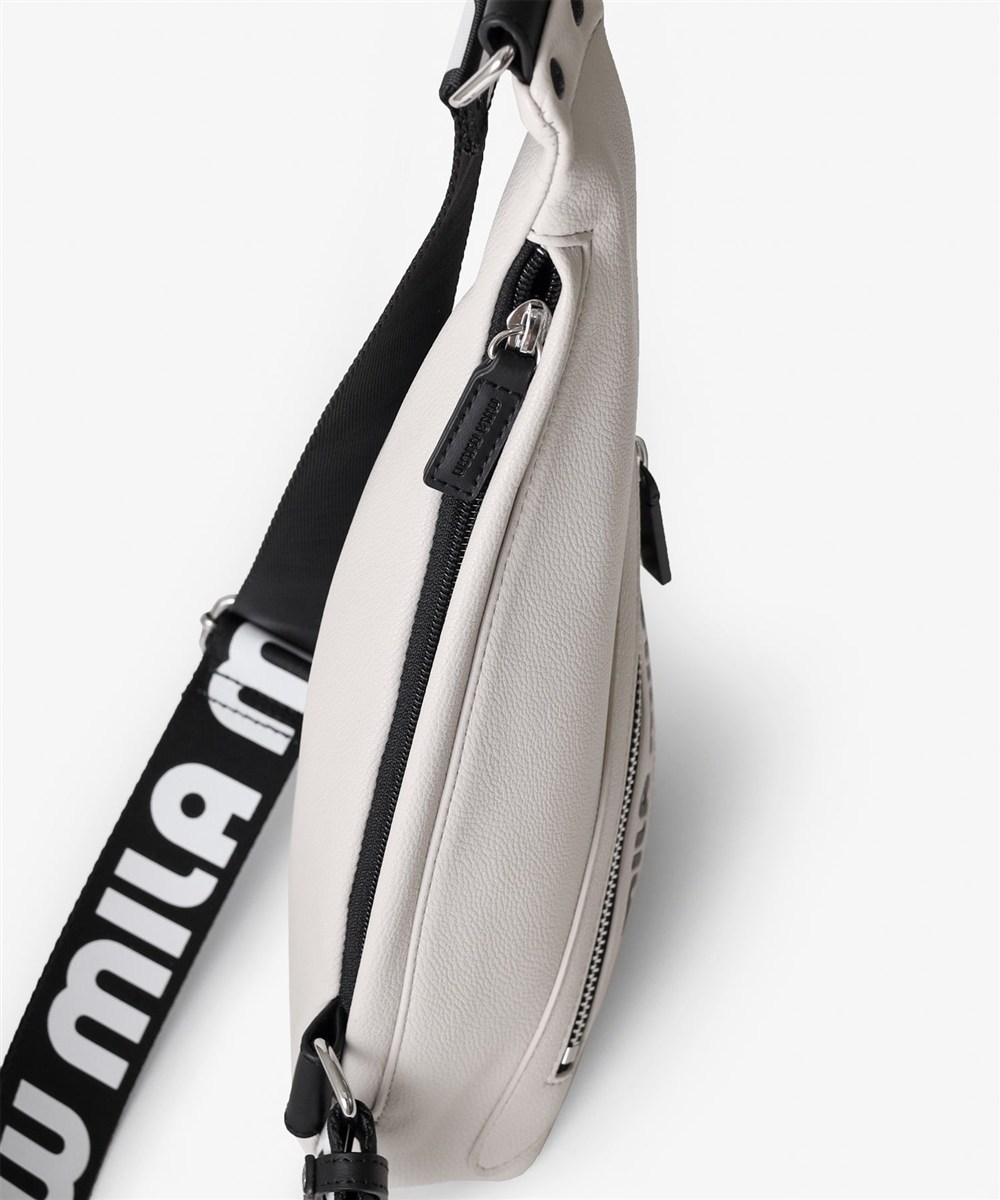 ミラ・ミラン プリモ ミニワンショルダーバッグ