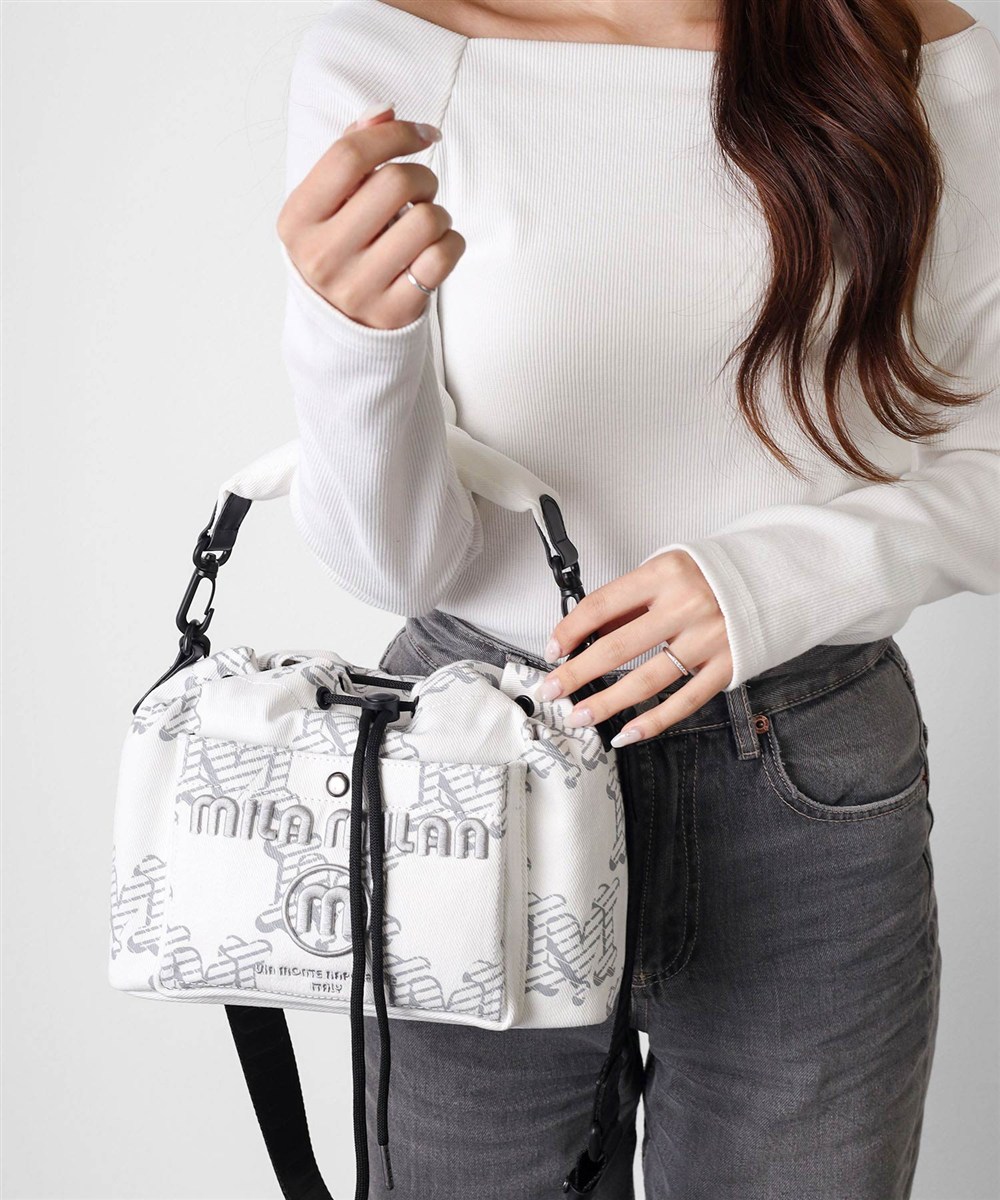 ミラ・ミラン デニーモ 巾着ショルダーバッグ