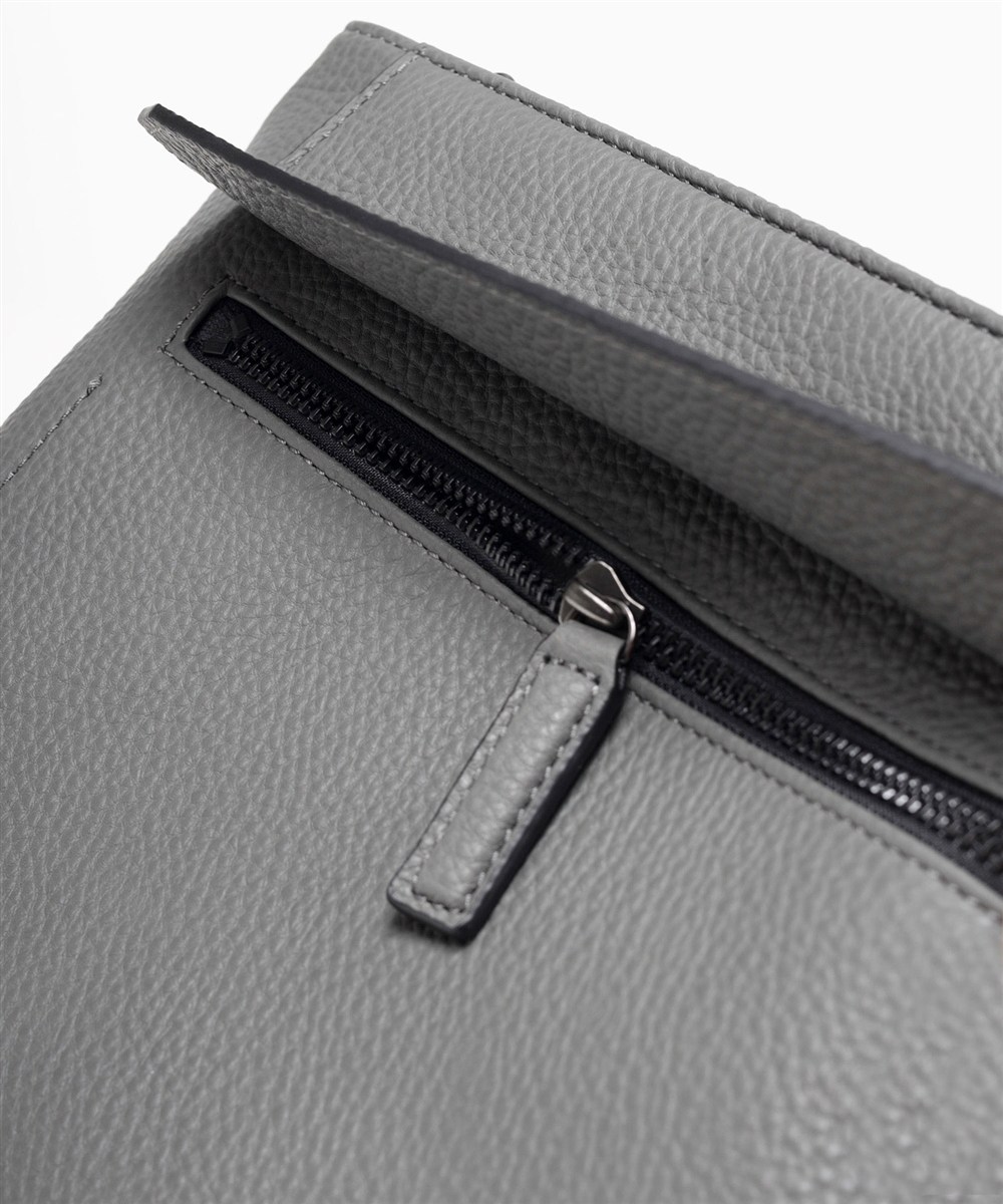 ランバン コレクション カンヌ レザークラッチ兼ショルダーバッグ B5