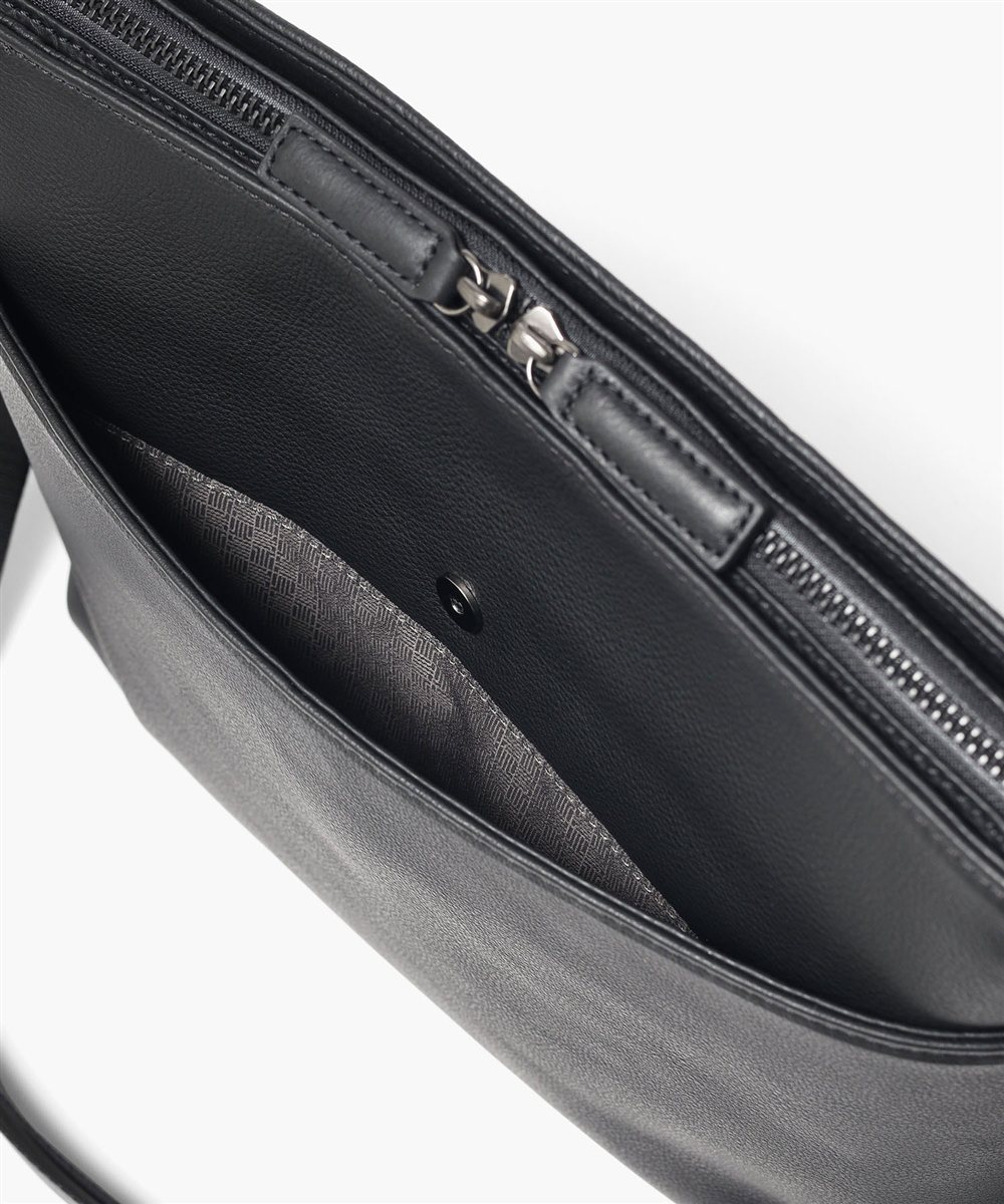 ランバン コレクション カンヌ レザーショルダーバッグ A4