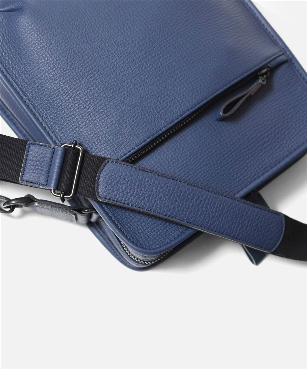 ミラ・ショーン バル レザーショルダーバッグ