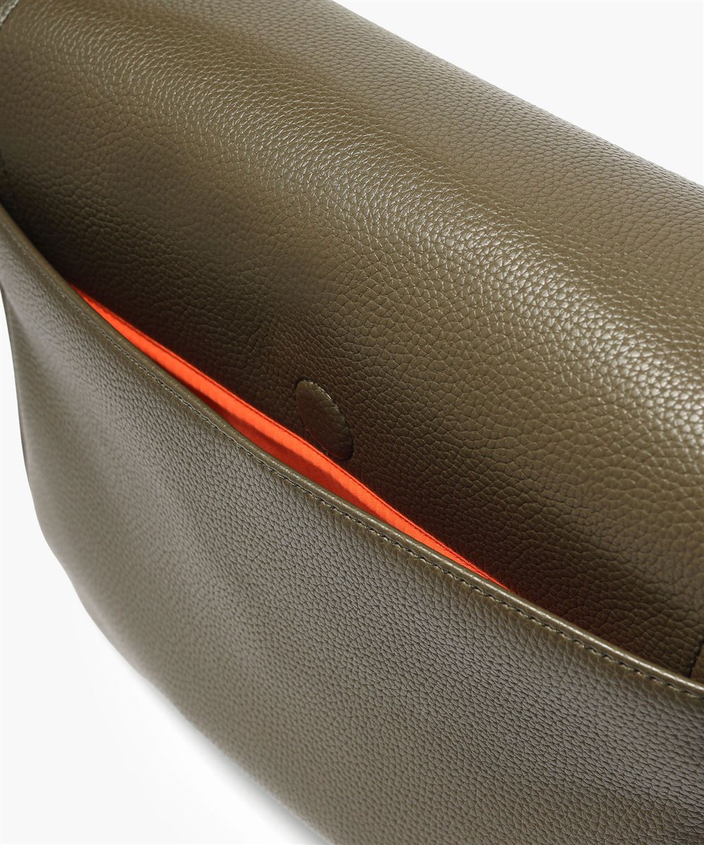 カステルバジャック ノワ ショルダーバッグ B5