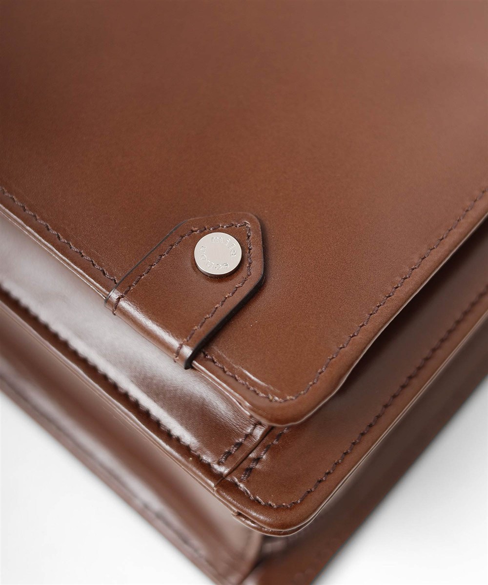 ミラ・ショーン ニュートレノ レザーショルダーバッグ B5ジャスト