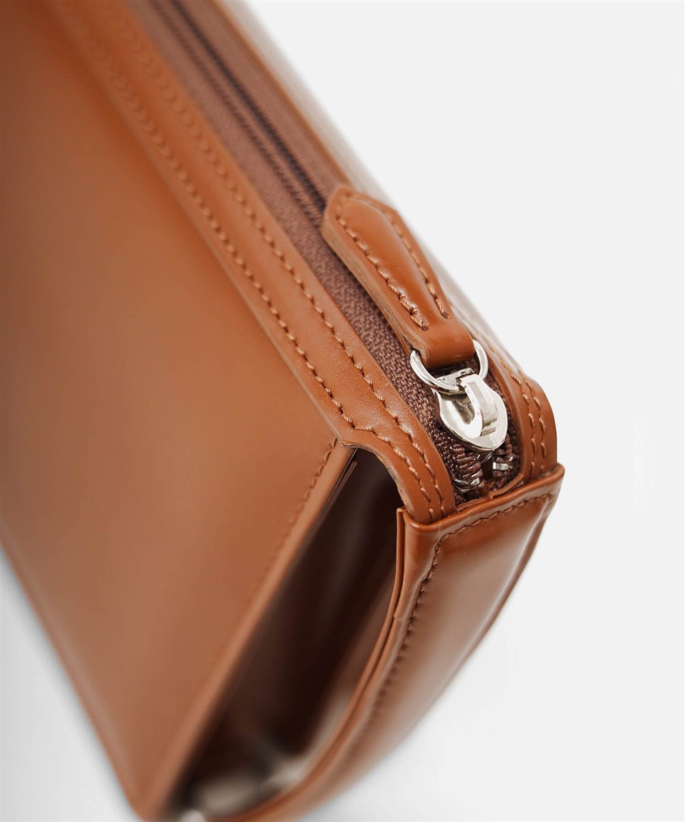 ミラ・ショーン ニュートレノ レザーセカンドバッグ 22cm