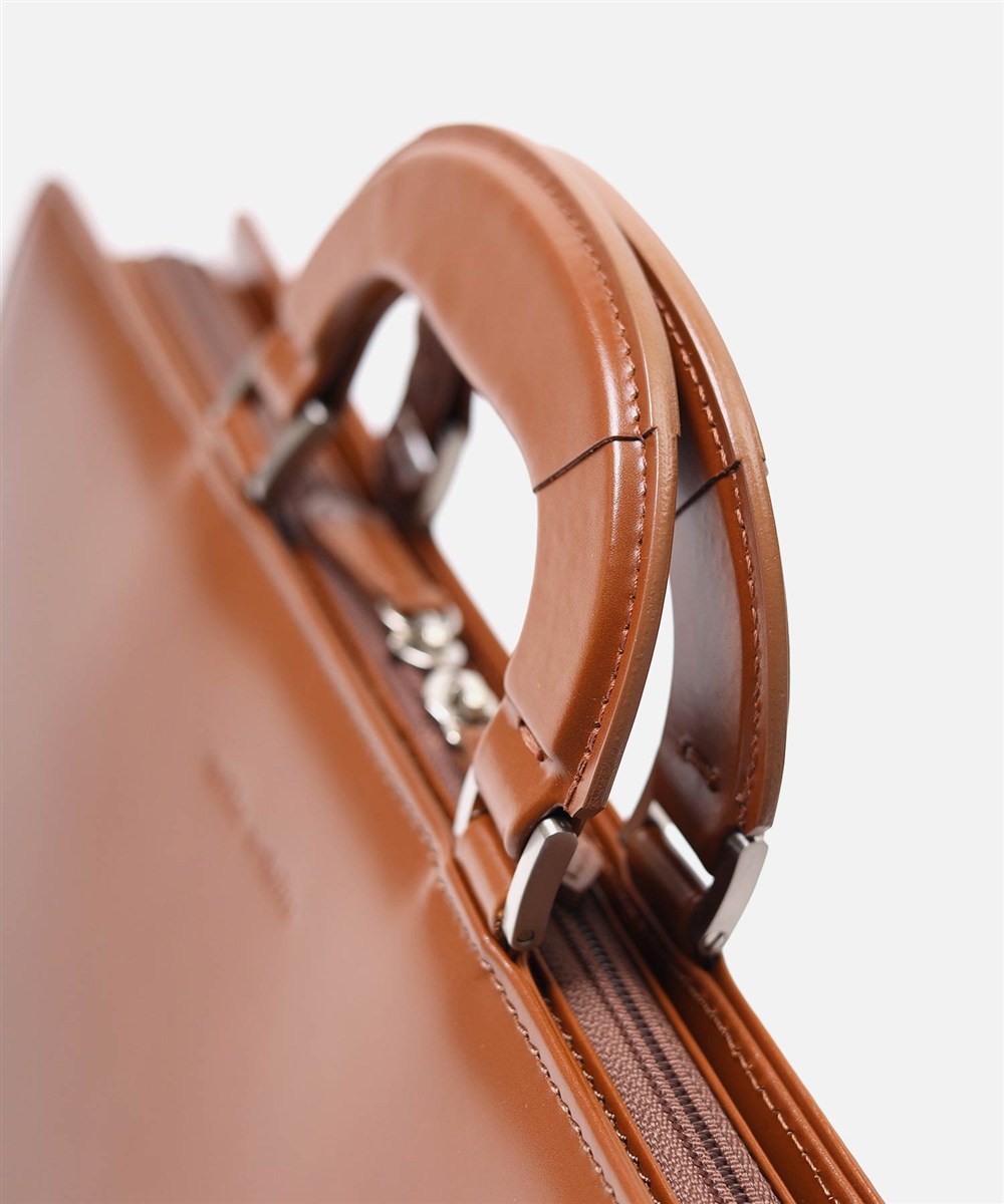 ミラ・ショーン ニュートレノ レザービジネスバッグ A4ジャスト