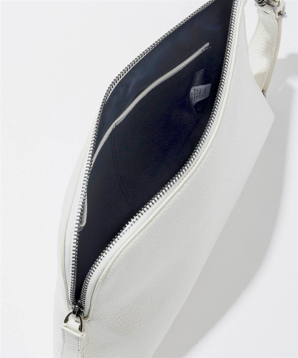 カステルバジャック リンク レザークラッチバッグ