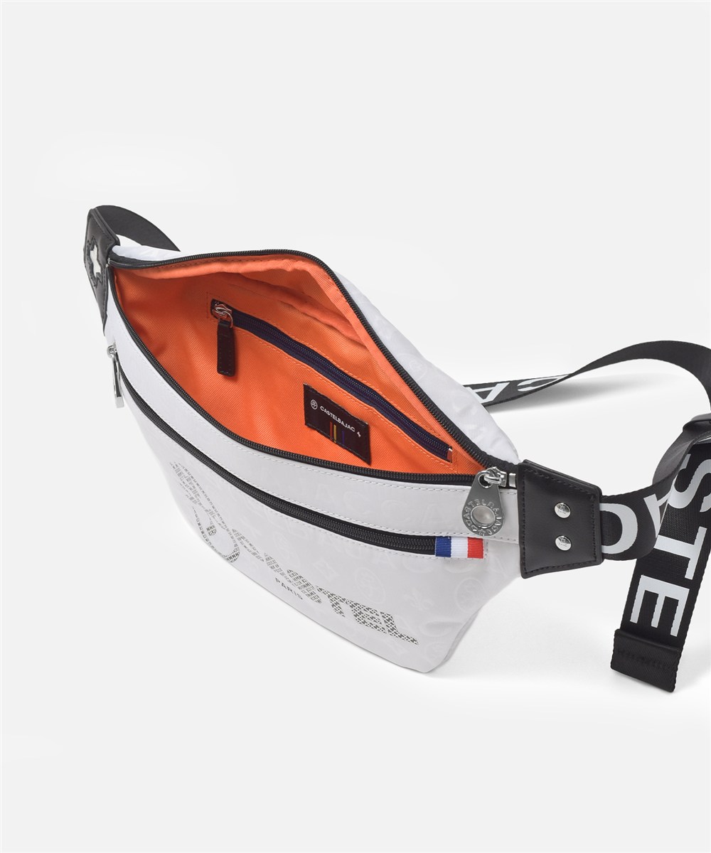 カステルバジャック パセ ボディバッグ