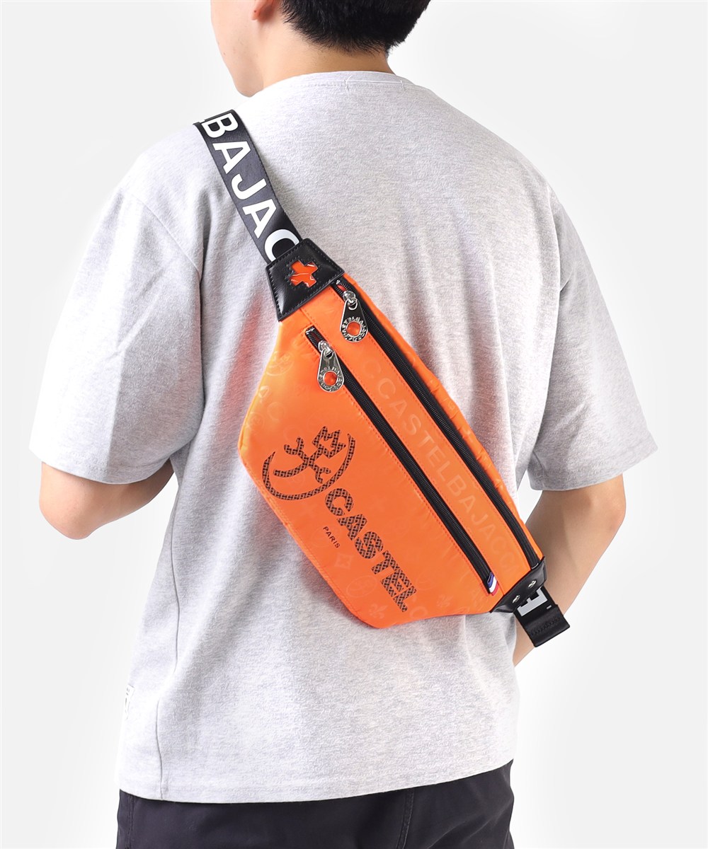 カステルバジャック パセ ボディバッグ