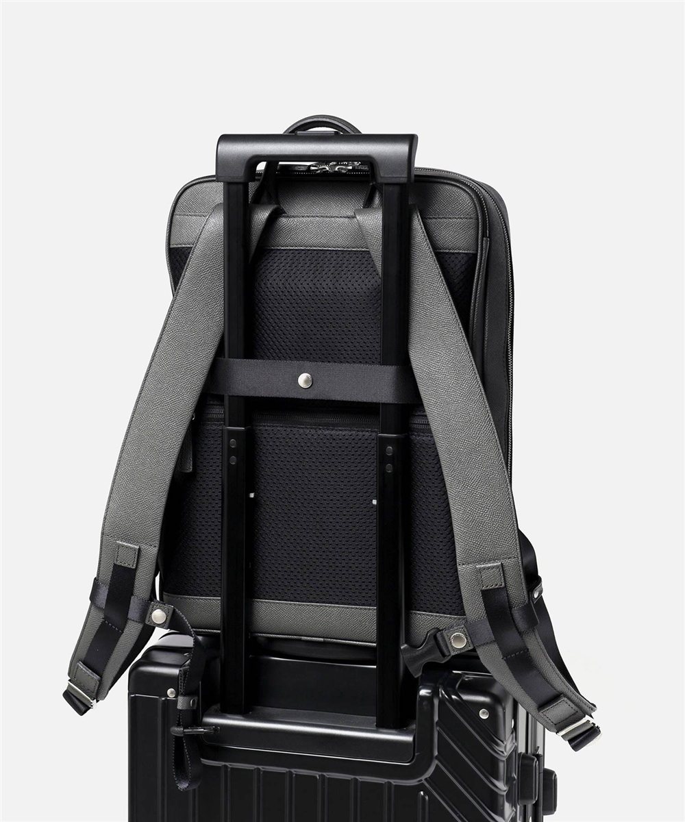 フジタカ ルフト レザービジネスリュック A4 2気室