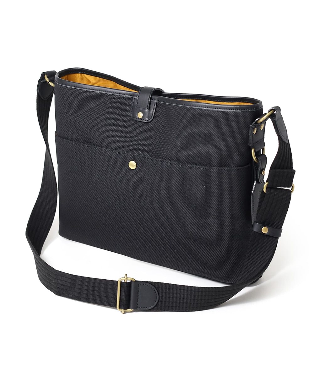 シルバーレイククラブ ストリーム ショルダーバッグ A4