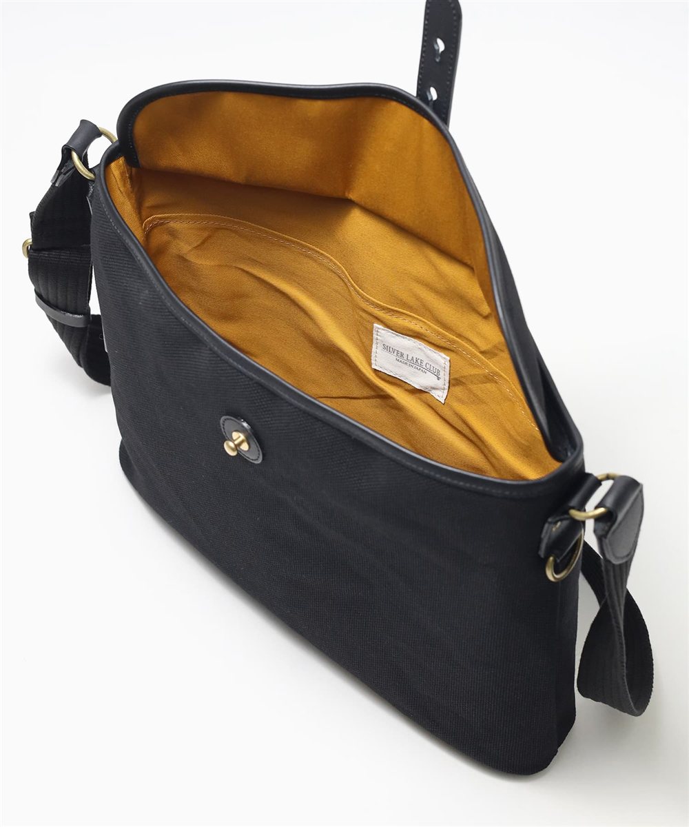 シルバーレイククラブ ストリーム ショルダーバッグ A4