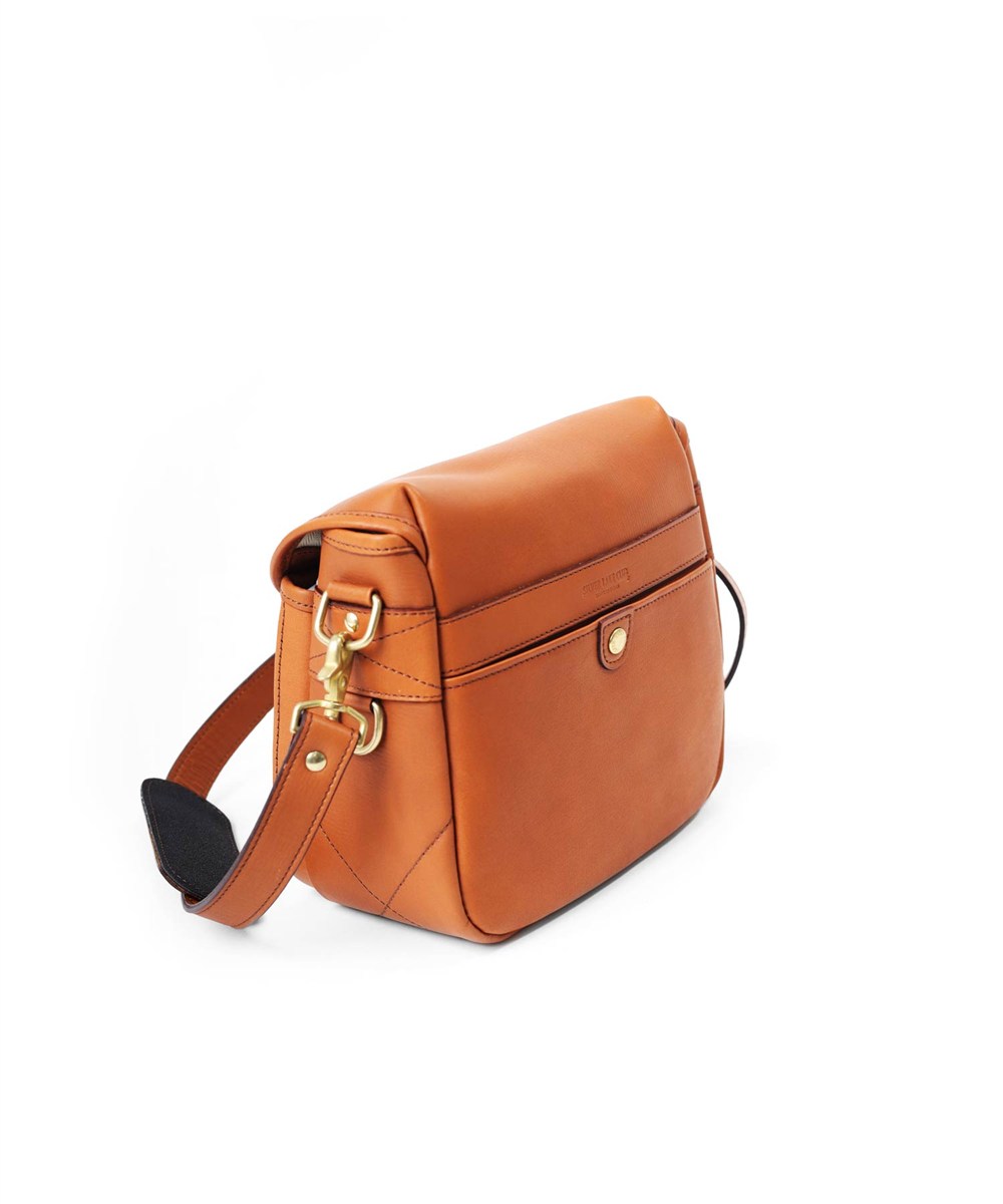 シルバーレイククラブ TEMOMI レザーミニショルダーバッグ