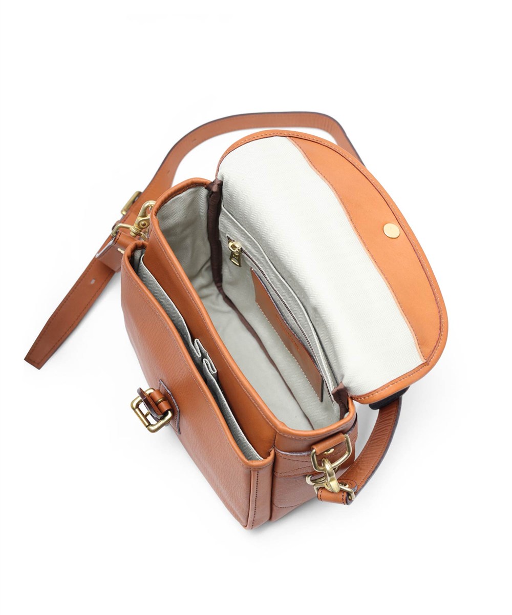 シルバーレイククラブ TEMOMI レザーミニショルダーバッグ