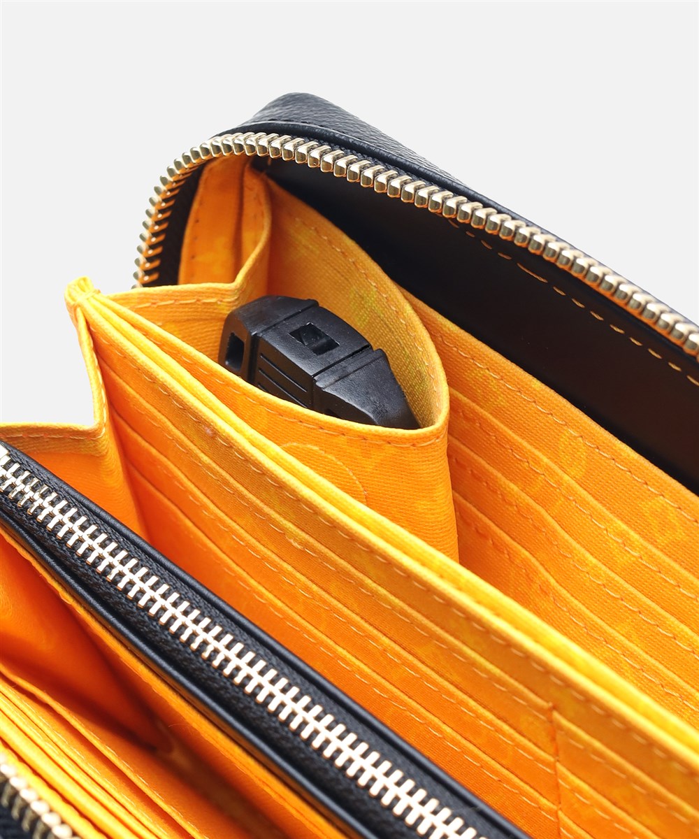 カステルバジャック コメット ラウンドファスナー長財布 カード段36