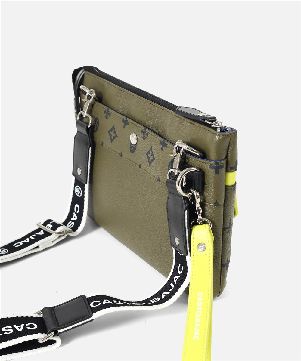 カステルバジャック サシャ サコッシュショルダーバッグ
