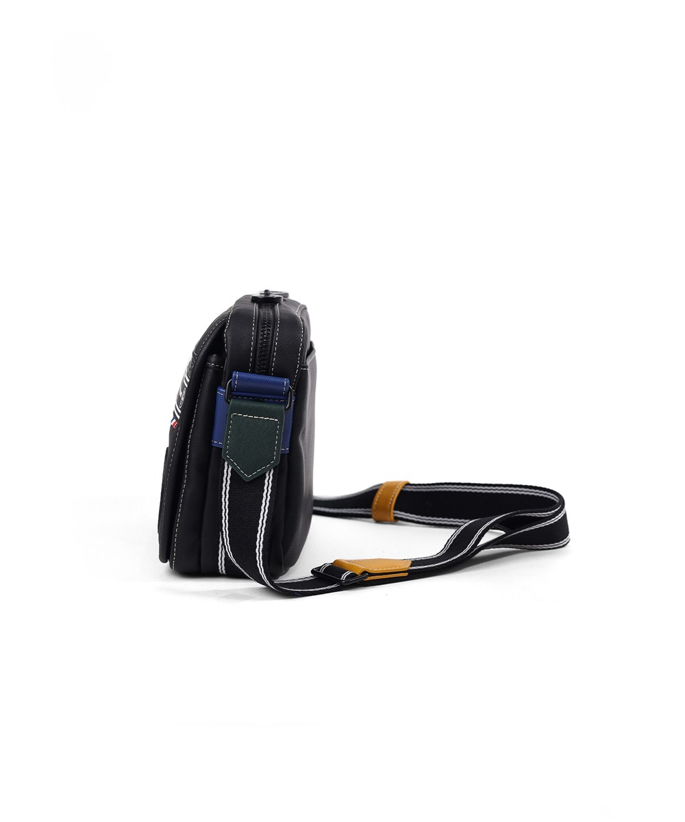 カステルバジャック ルックス ショルダーバッグ ヨコ型