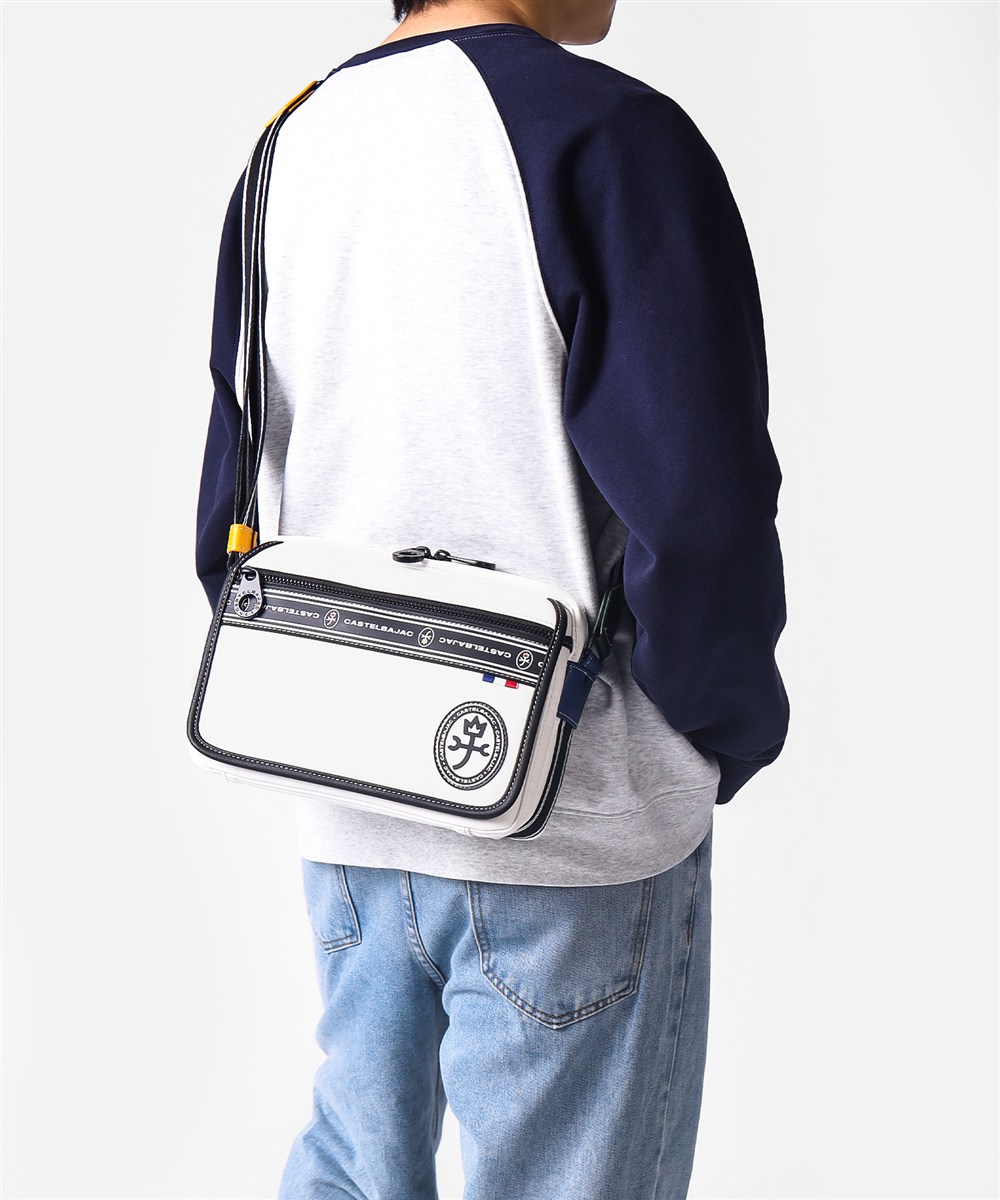 カステルバジャック ルックス ショルダーバッグ ヨコ型