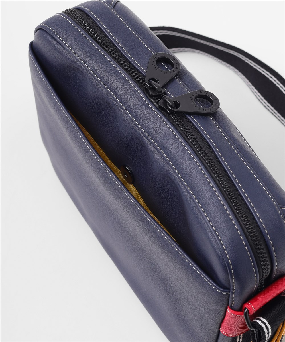 カステルバジャック ルックス ショルダーバッグ ヨコ型