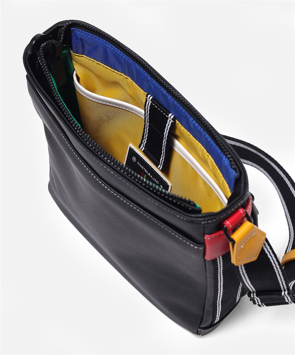 カステルバジャック ルックス ショルダーバッグ B5