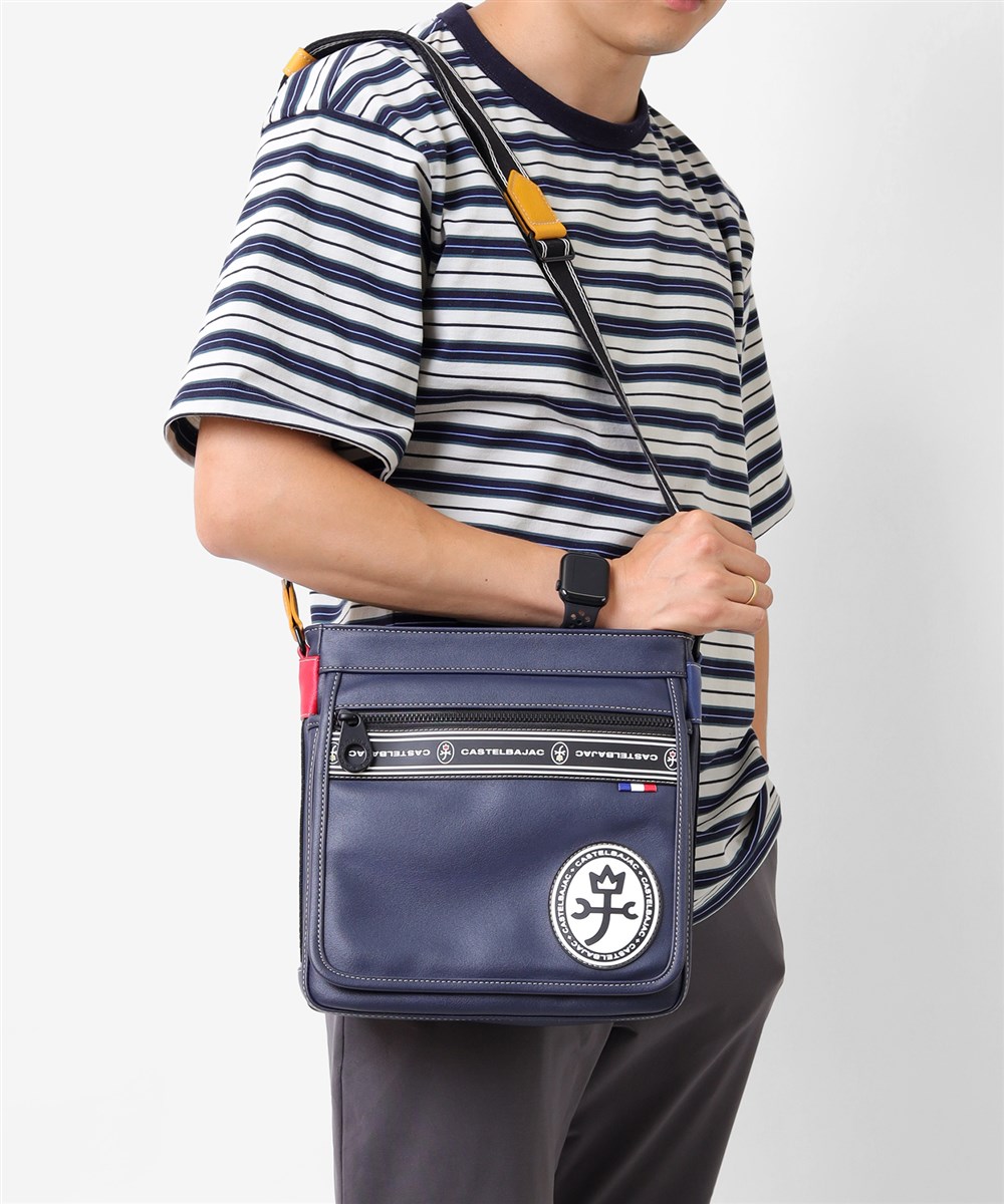 カステルバジャック ルックス ショルダーバッグ B5