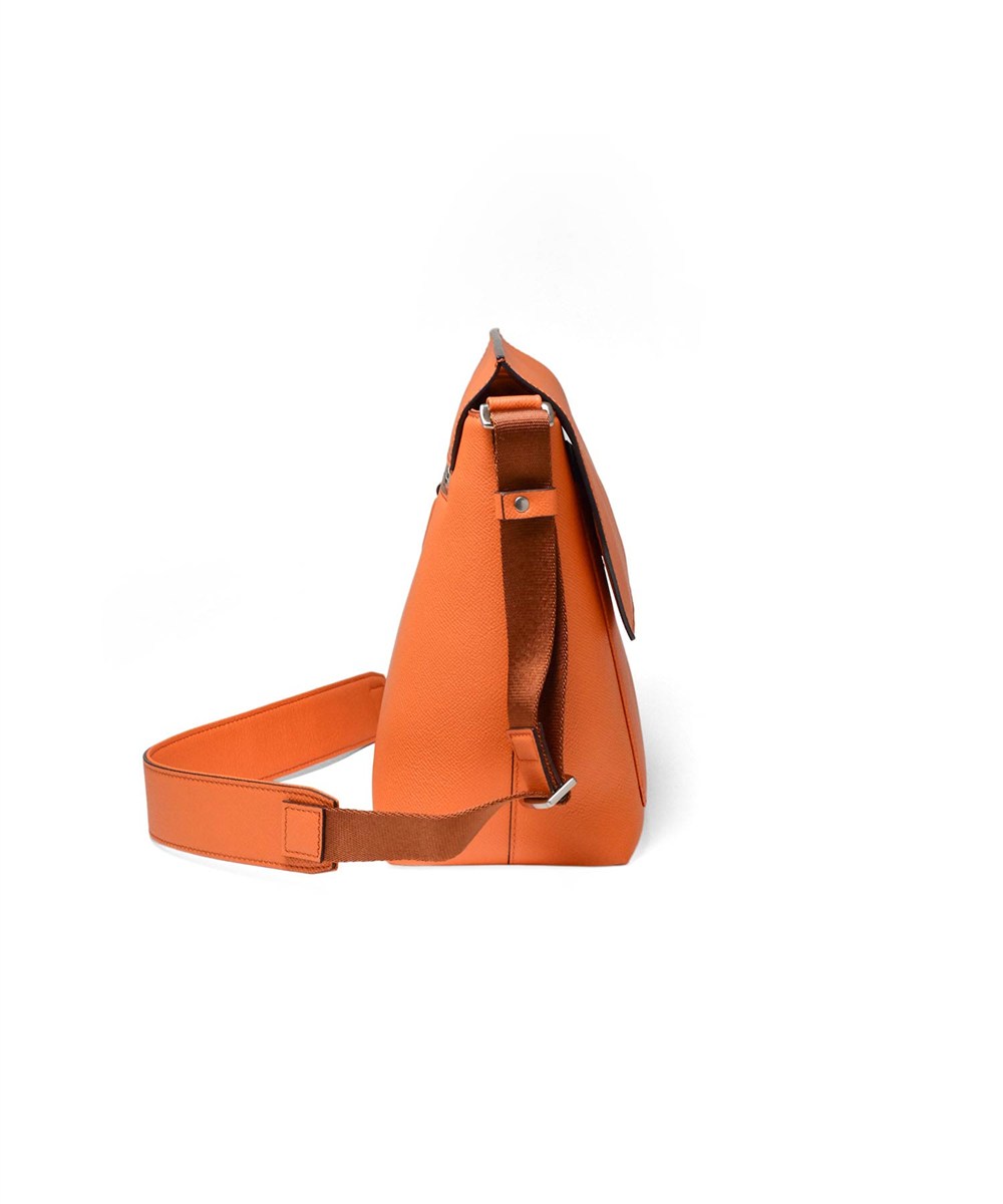 フジタカ ギャラリー ワープロラックス レザーショルダーバッグ A4 【S26KE】