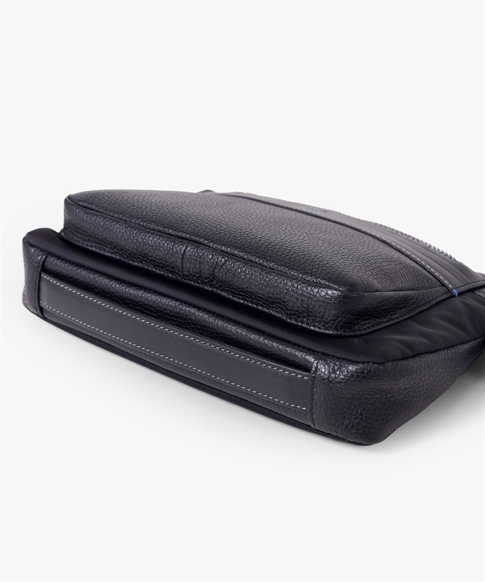 ランバン オン ブルー レイト クラッチ兼ショルダーバッグ