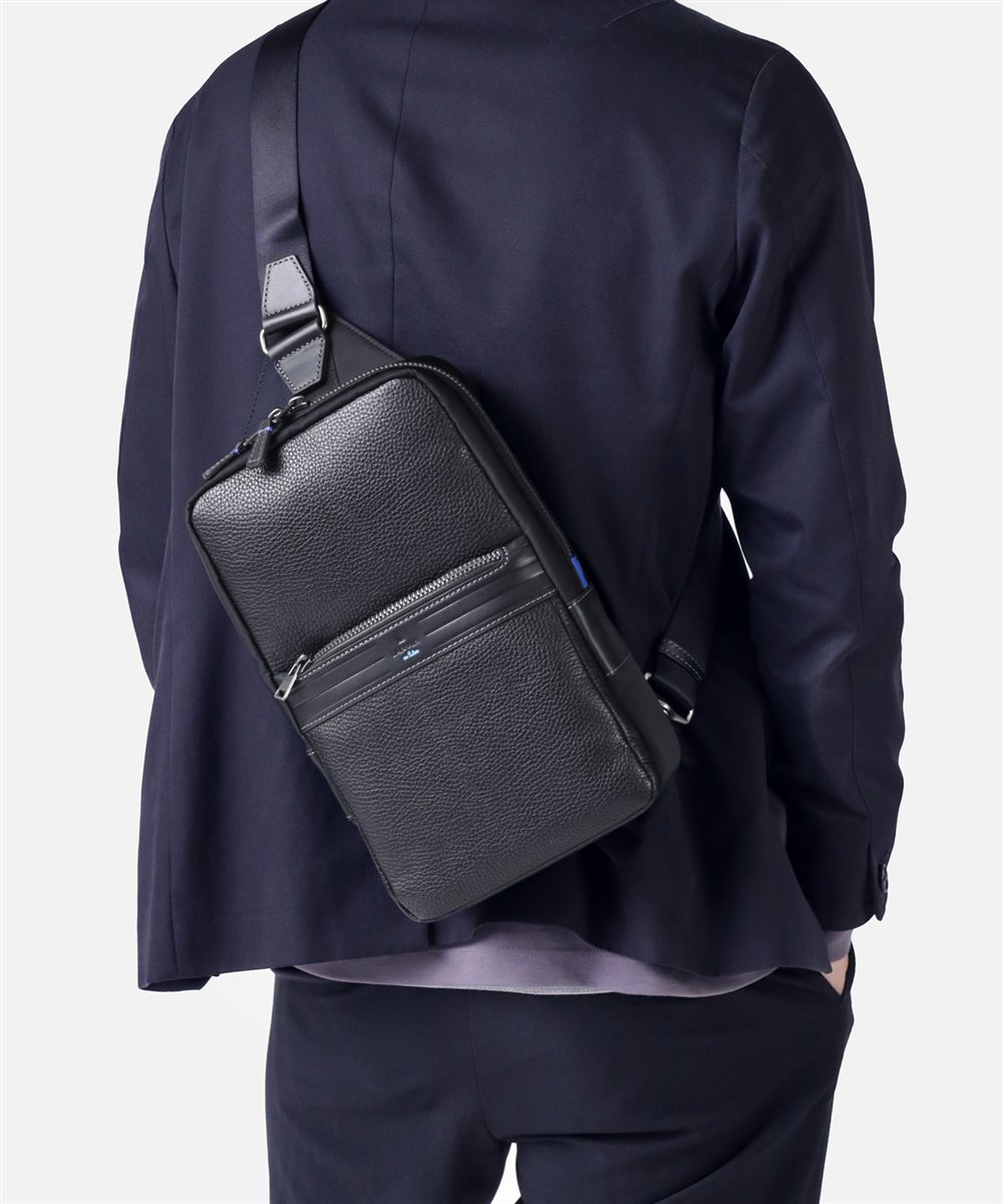 ランバン オン ブルー レイト ワンショルダーバッグ