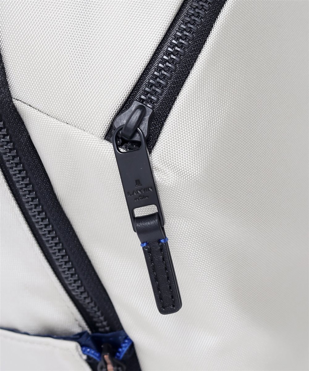 ランバン オン ブルー ステレオ ビジネスリュック A4