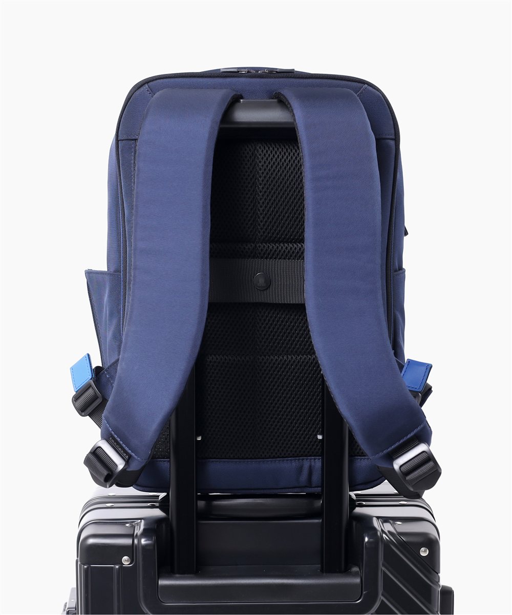 ランバン オン ブルー ステレオ ビジネスリュック A4