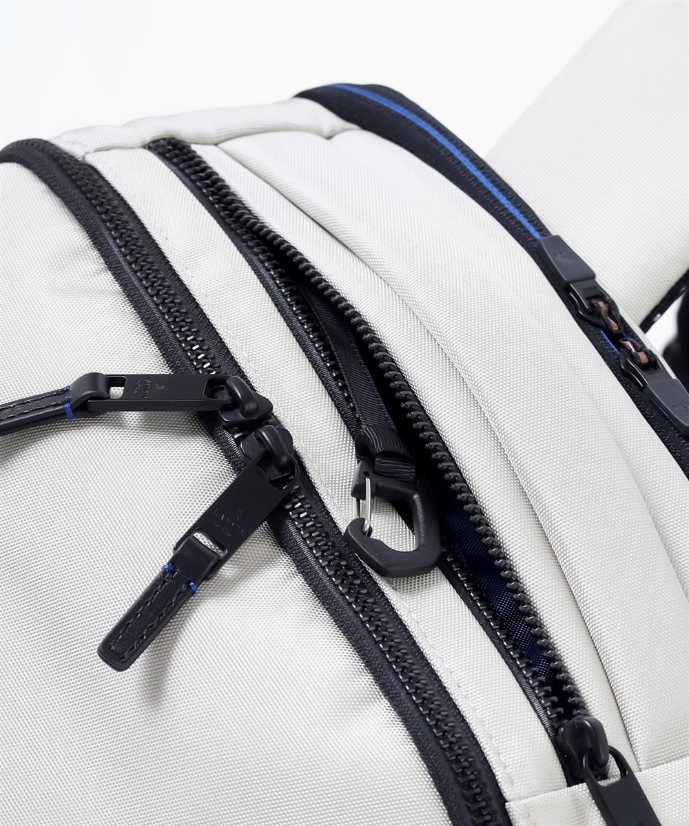 ランバン オン ブルー ステレオ リュック B4