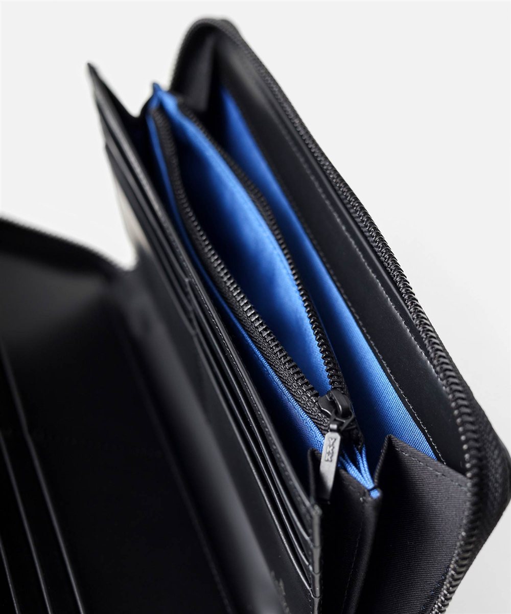 ランバン オン ブルー ディアブロ ラウンドファスナー長財布 カード段12