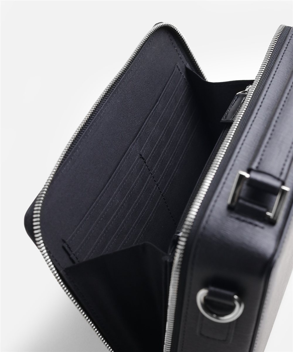 ランバン オン ブルー フィズ レザーショルダーバッグ