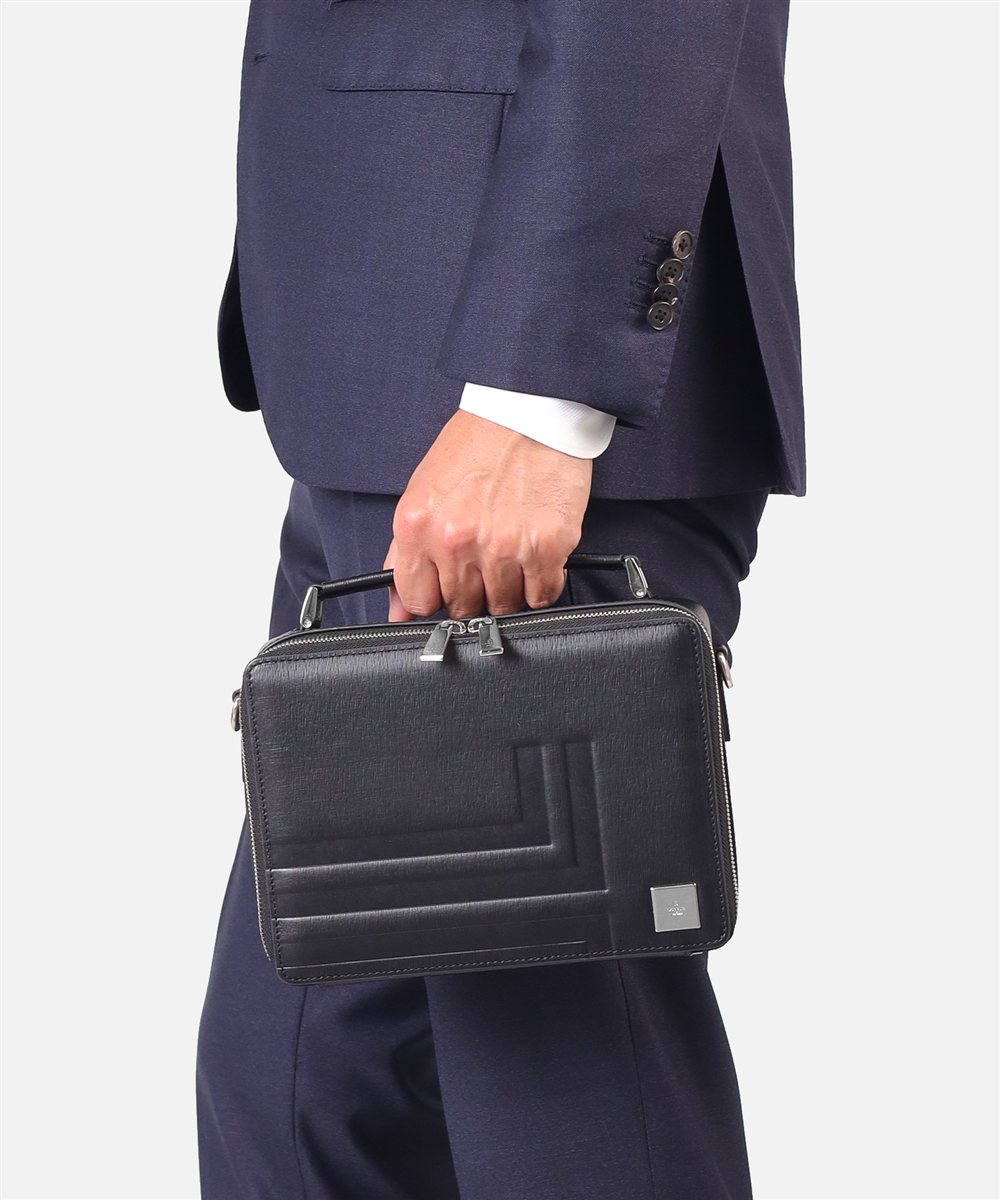 ランバン オン ブルー フィズ レザーショルダーバッグ