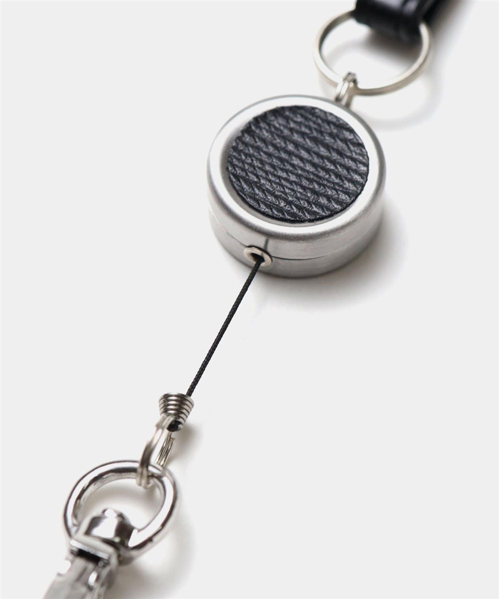 ランバン オン ブルー スタンパ リール付きIDカードホルダー