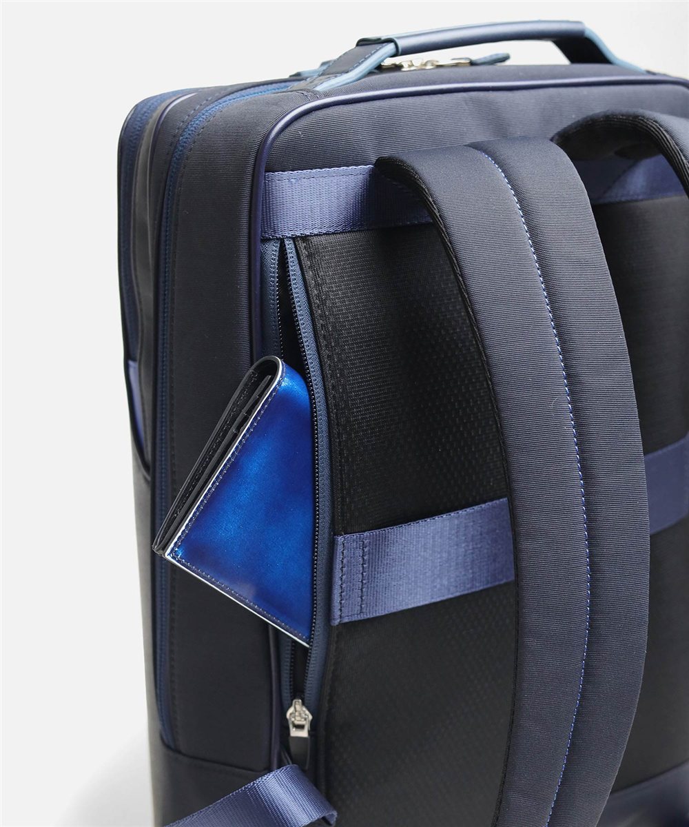 ランバン オン ブルー ホームズ ビジネスリュック A4