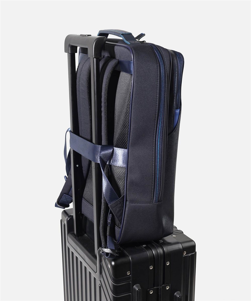 ランバン オン ブルー ホームズ ビジネスリュック B4