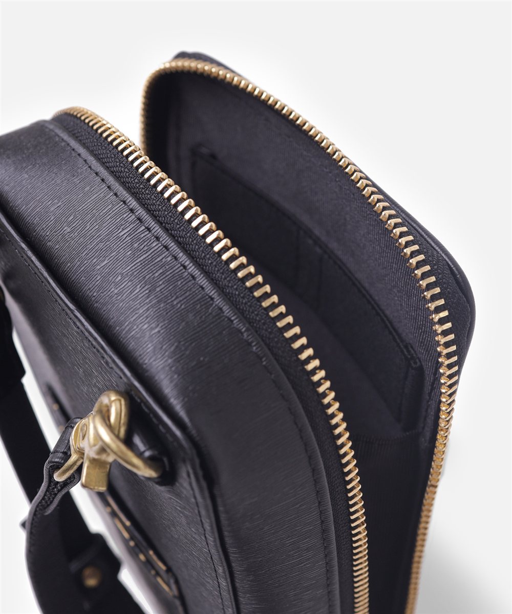 ランバン オン ブルー アールデコ レザースマートポーチ