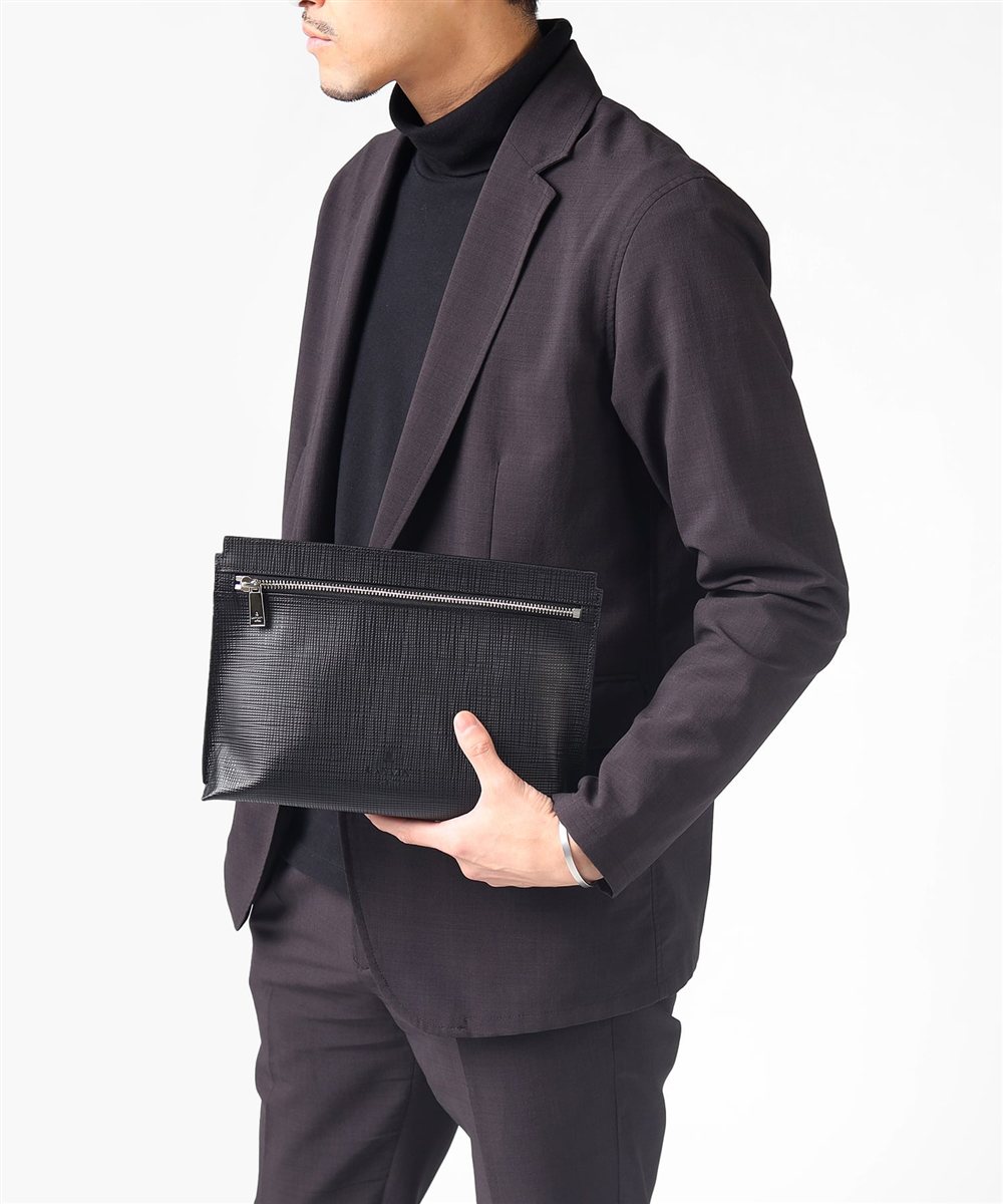 ランバン オン ブルー ゼブダ レザークラッチバッグ