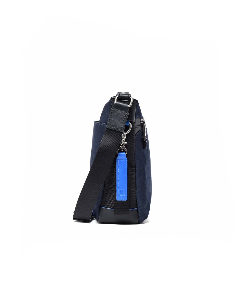 ランバン オン ブルー リール ショルダーバッグ B5