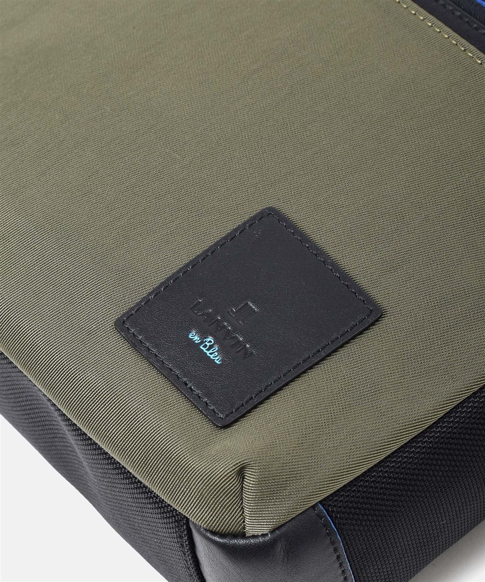 ランバン オン ブルー リール ショルダーバッグ B5