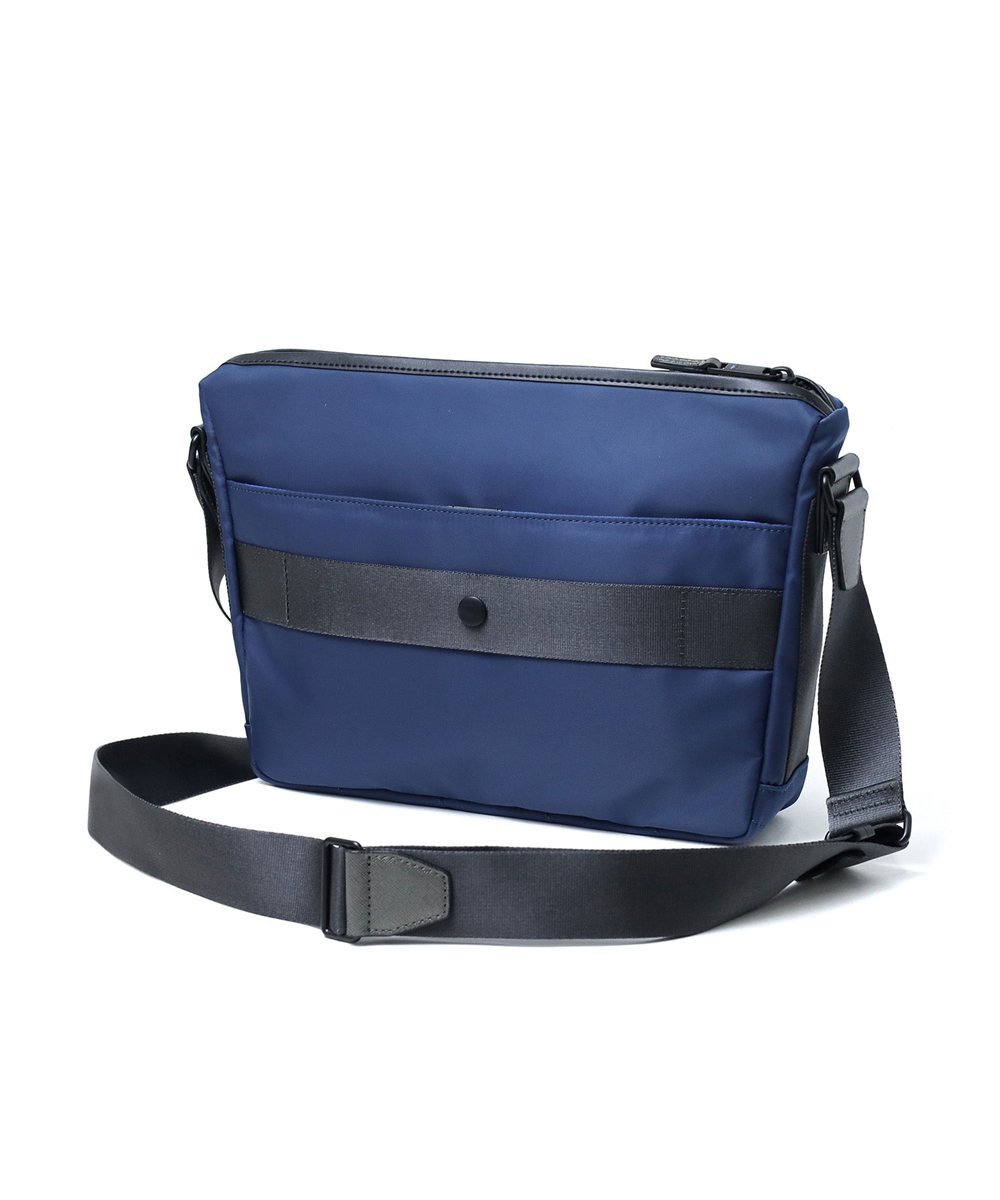 ランバン オン ブルー ショート ショルダーバッグ B5