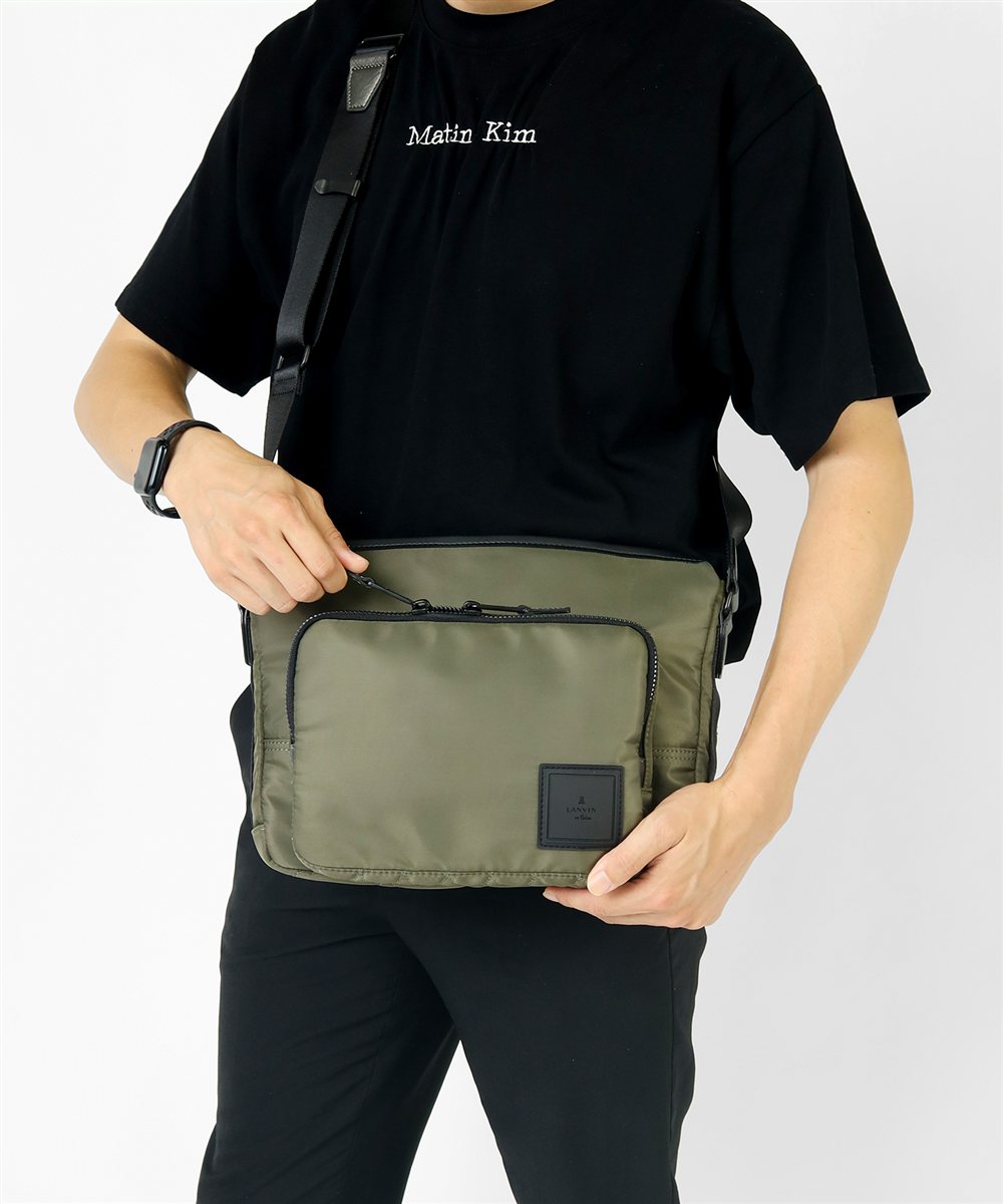 ランバン オン ブルー ショート ショルダーバッグ B5