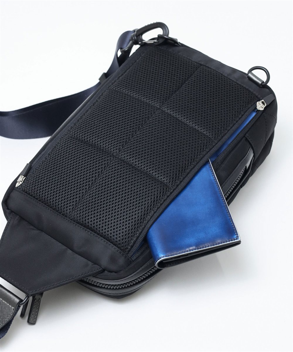 ランバン オン ブルー ショート ワンショルダーバッグ