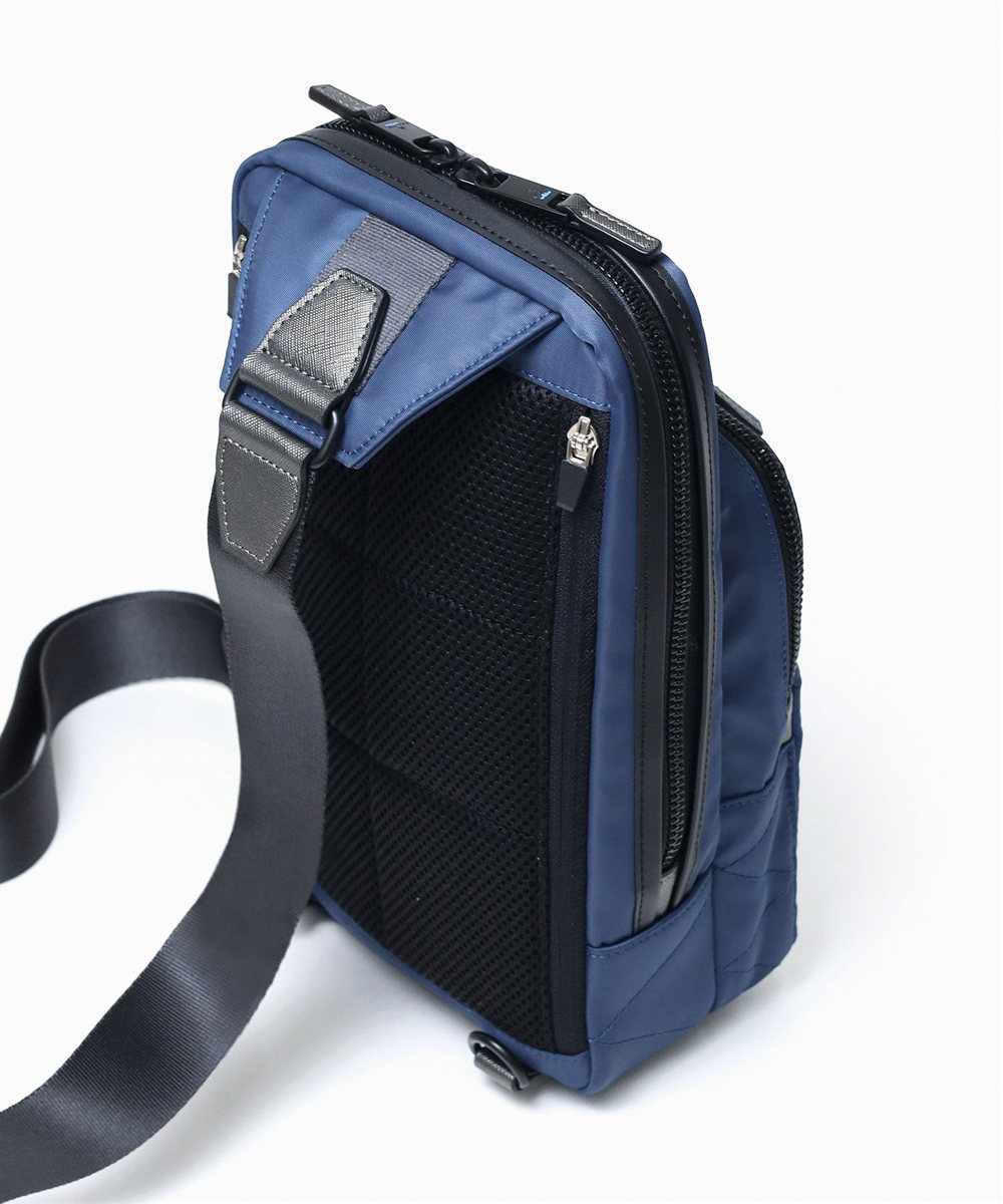 ランバン オン ブルー ショート ワンショルダーバッグ