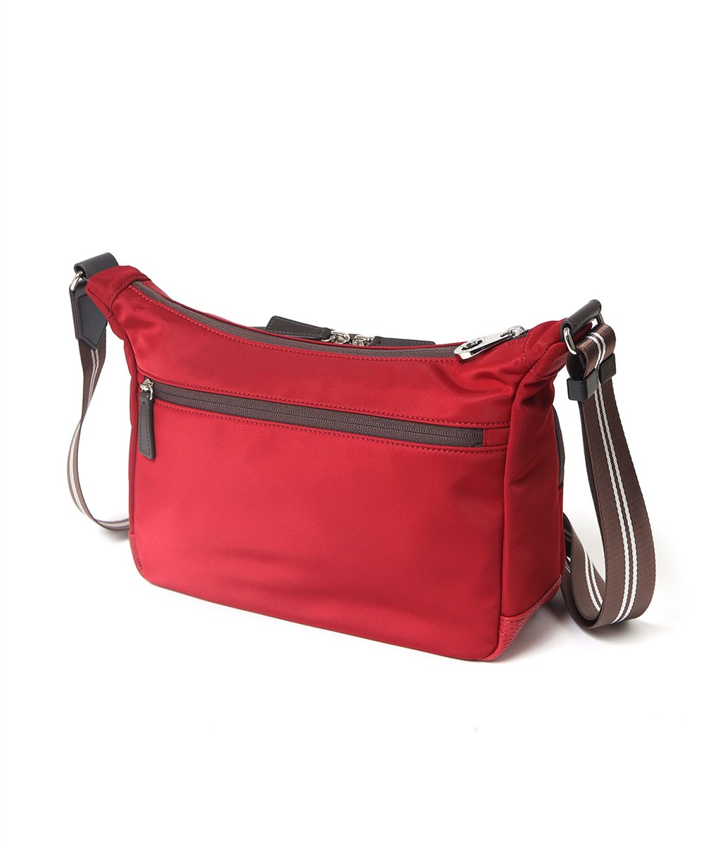 カステルバジャック コロIV ショルダーバッグ B5