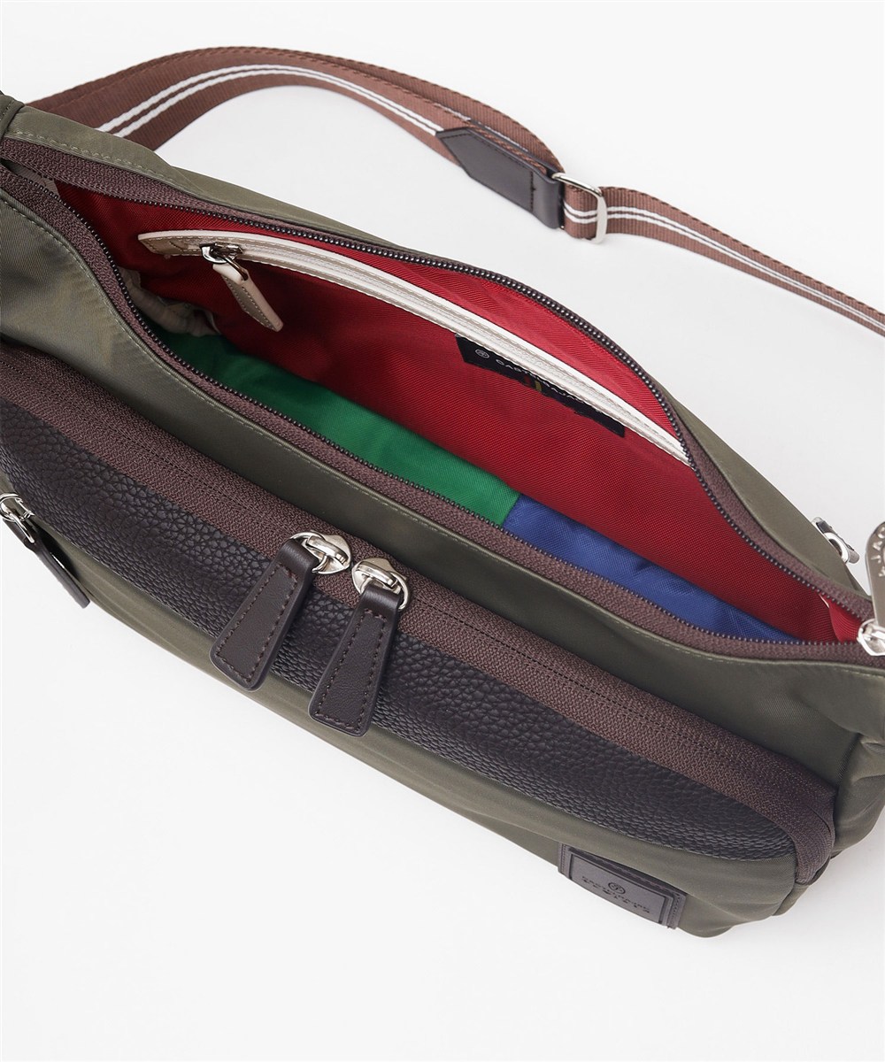 カステルバジャック コロIV ショルダーバッグ B5